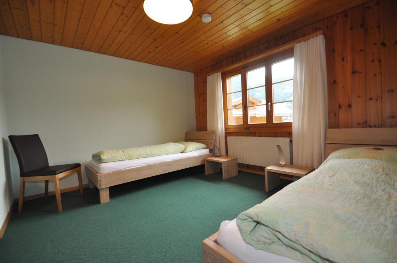 Ferienwohnungen Hotel Alpina 阿德尔博登 外观 照片